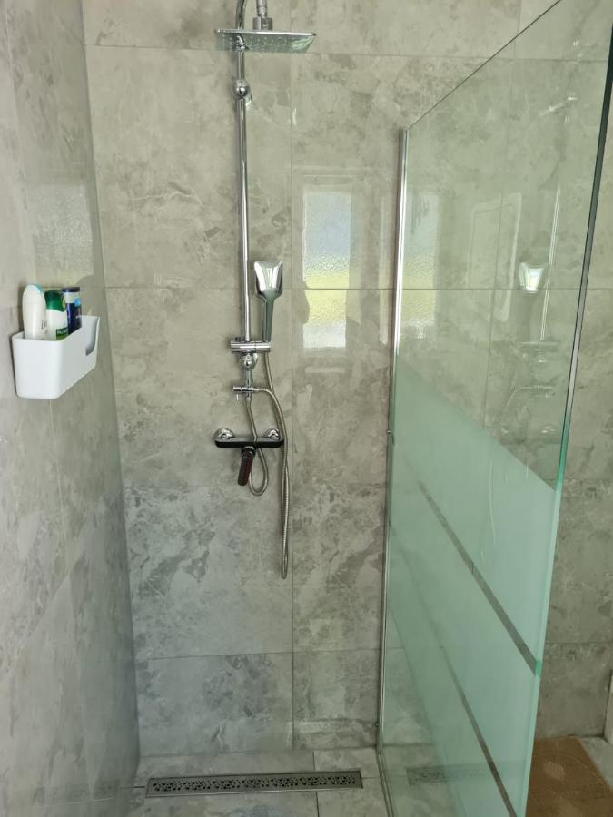 希贝尼克Apartman Antea公寓 外观 照片