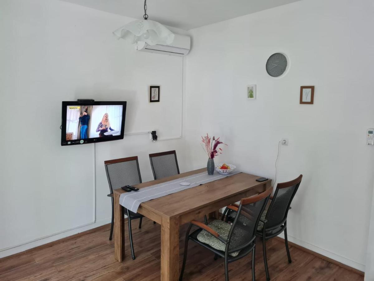 希贝尼克Apartman Antea公寓 外观 照片